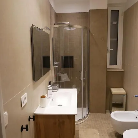 Lejlighed House With A View Of The Strait Of Messina 2 2 Bathrooms *