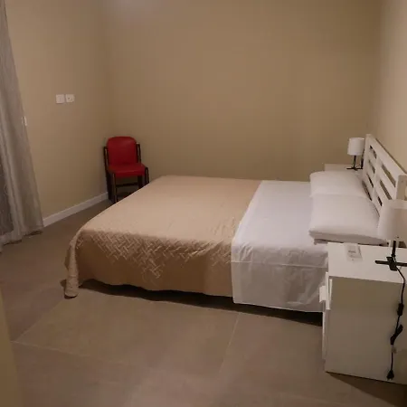 Lejlighed House With A View Of The Strait Of Messina 2 2 Bathrooms Reggio di Calabria